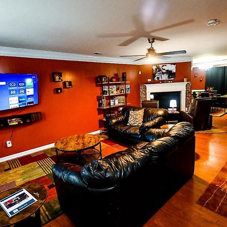 Amazing Large 3 Bed House With King Bed Less Than 10 Miles To Dtwn Atlanta Ngoại thất bức ảnh