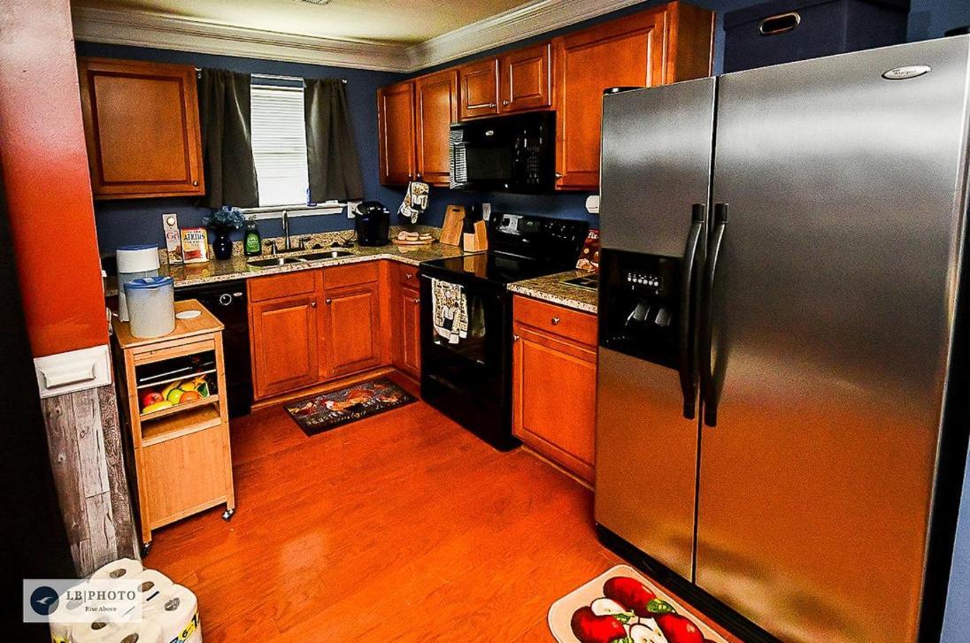 Amazing Large 3 Bed House With King Bed Less Than 10 Miles To Dtwn Atlanta Ngoại thất bức ảnh