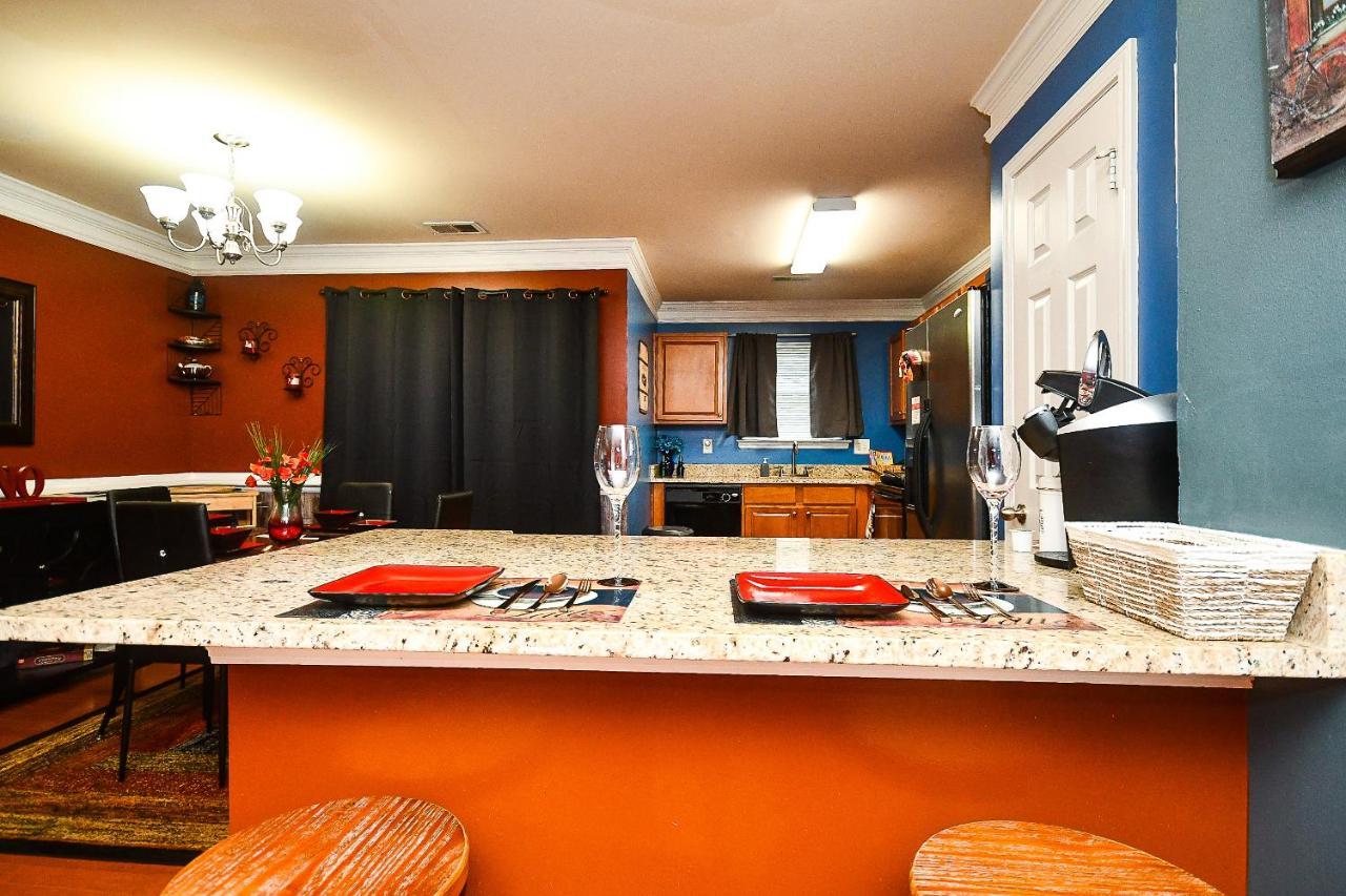 Amazing Large 3 Bed House With King Bed Less Than 10 Miles To Dtwn Atlanta Ngoại thất bức ảnh